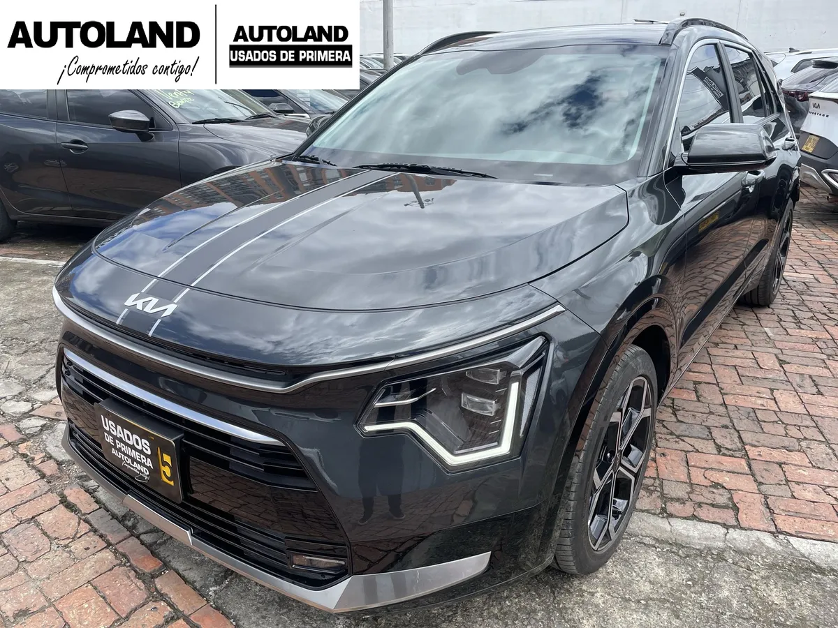 Kia Niro Vibrant 2025 Gris Bogotá