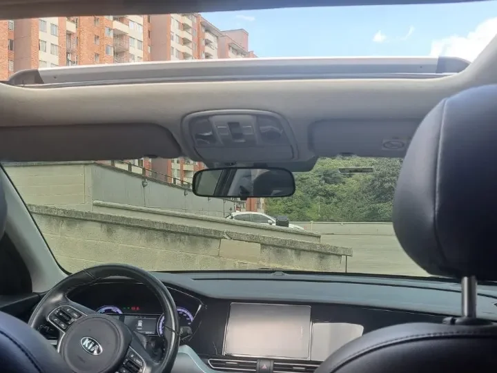 Kia Niro 1.6 Zenith Híbrida 2020 Azul13