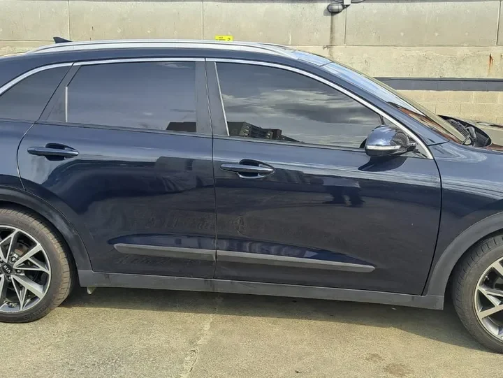 Kia Niro 1.6 Zenith Híbrida 2020 Azul3