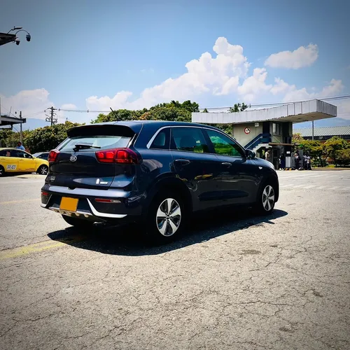 Kia Niro Hibrido 1.6 Hev Vibrant At