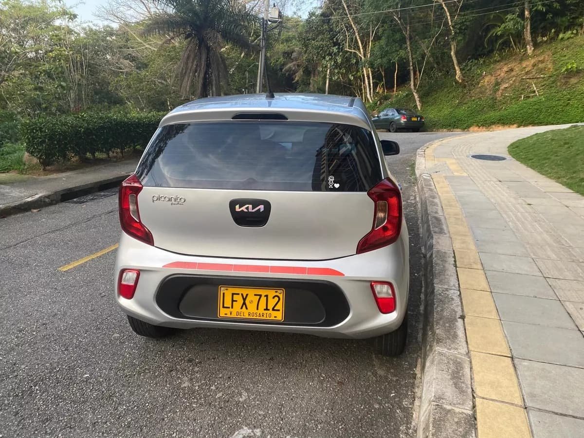 Kia Picanto 1.0 Emotion Modelo 2023