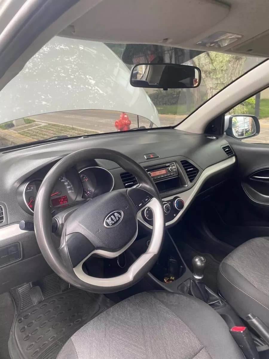 Kia Picanto 1.0 Ion R Gris Modelo 2016