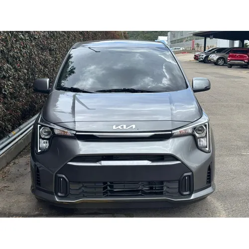 Kia Picanto Zenith 2026 Gris Bogotá