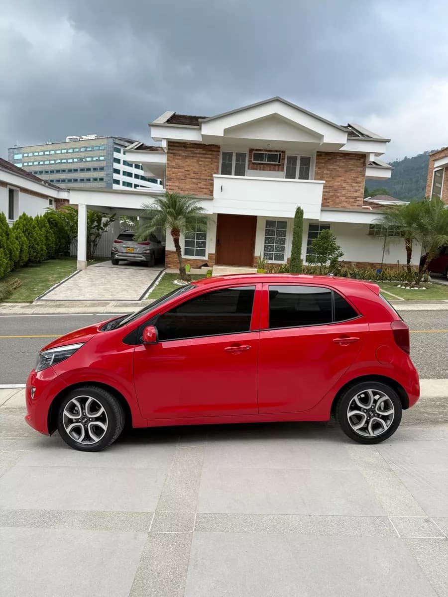 Kia Picanto 1.2 Zenith At Rojo Modelo 2022
