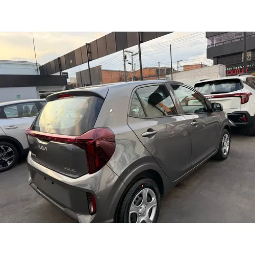 Kia Picanto Vibrant 2026 Gris Bogotá
