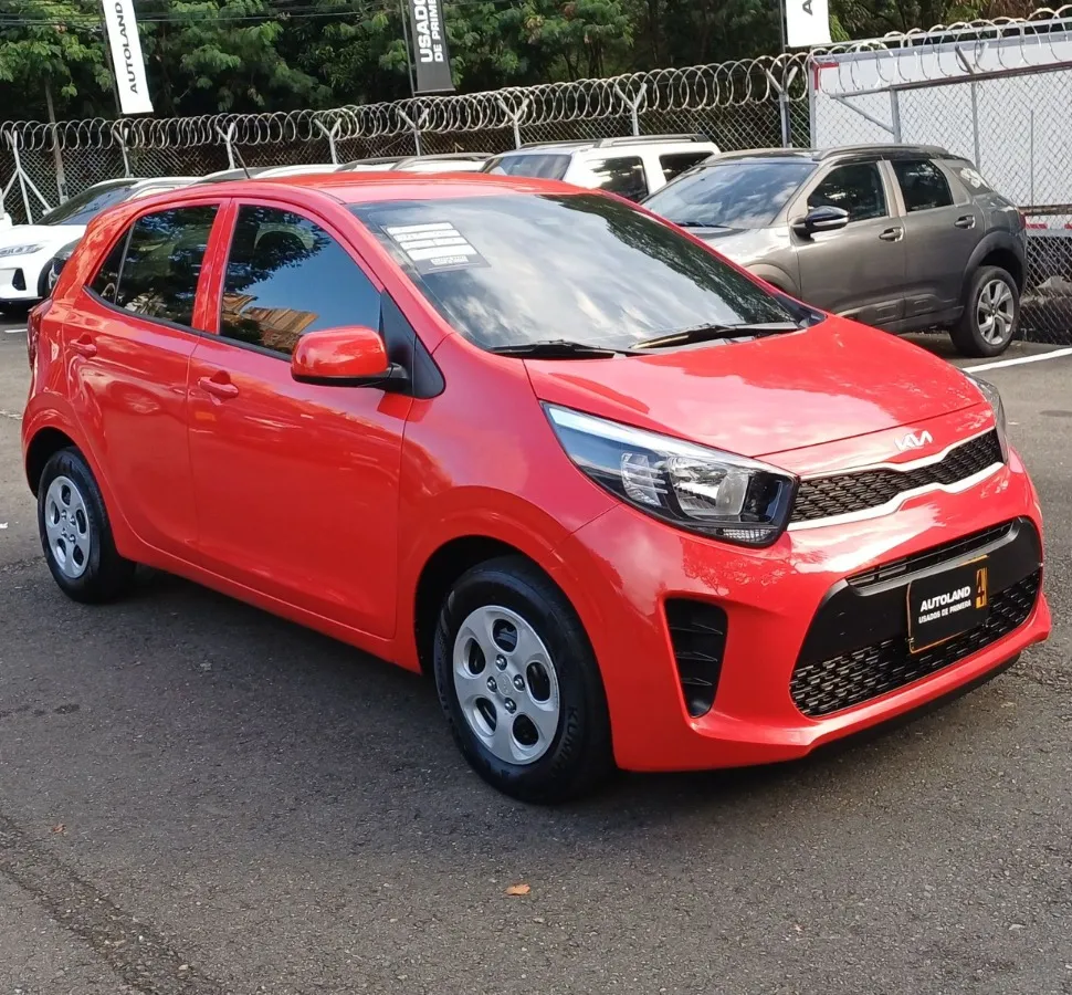 Kia Picanto 2023 Rojo Medellín