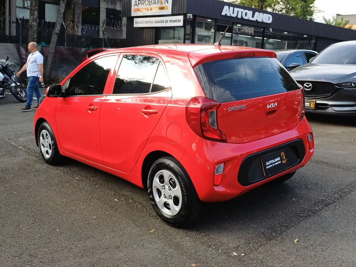 Kia Picanto 2023 Rojo Medellín