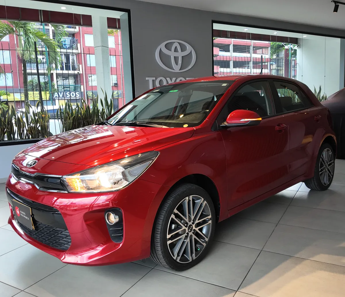 Kia Rio Vibrant 2020 Rojo Villavicencio
