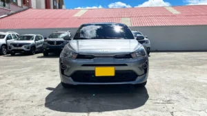 Kia Rio Vibrant 2023 Gris Pasto