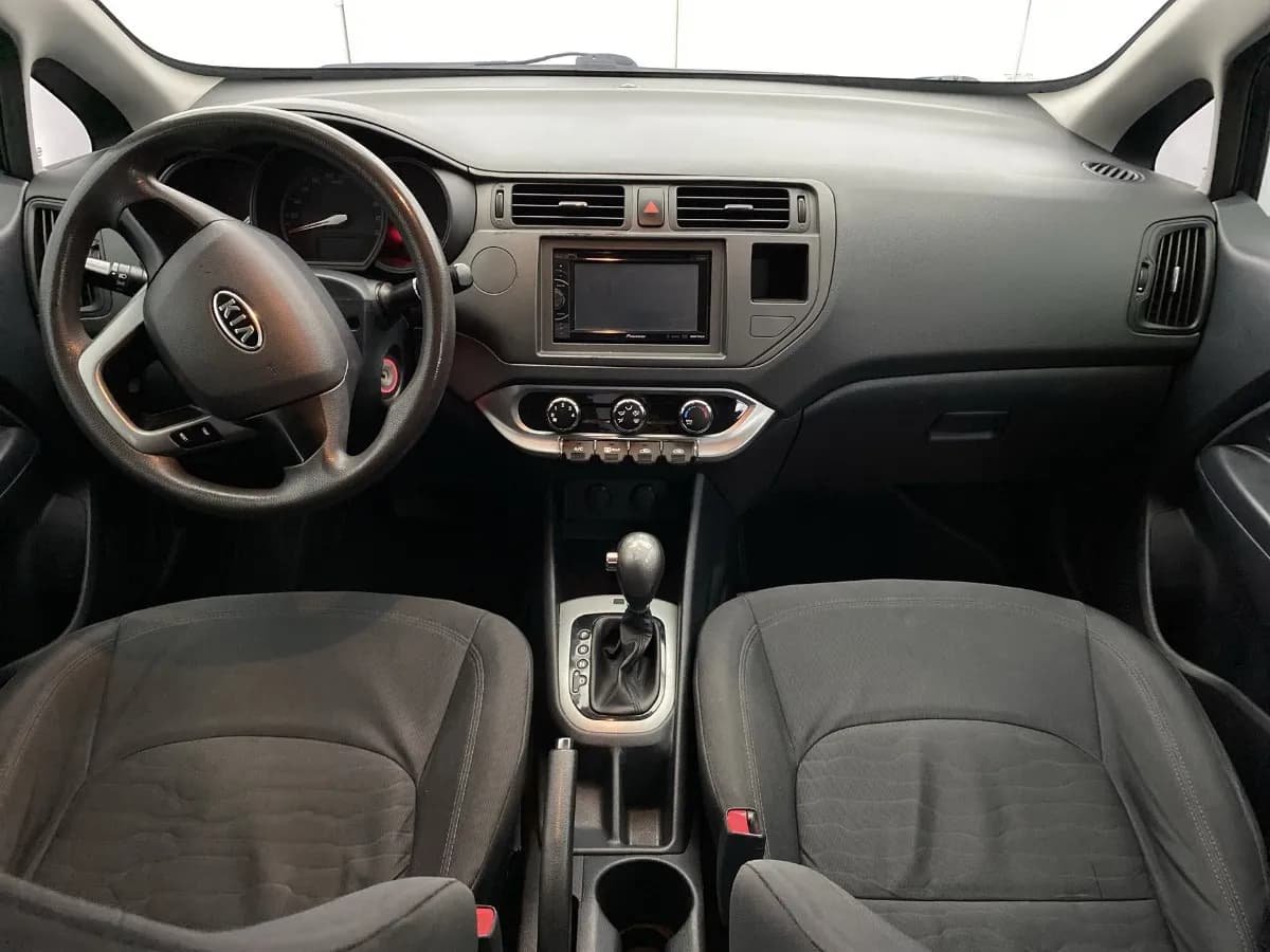 Kia Rio Spice UB EX 1.4 Automático 2013