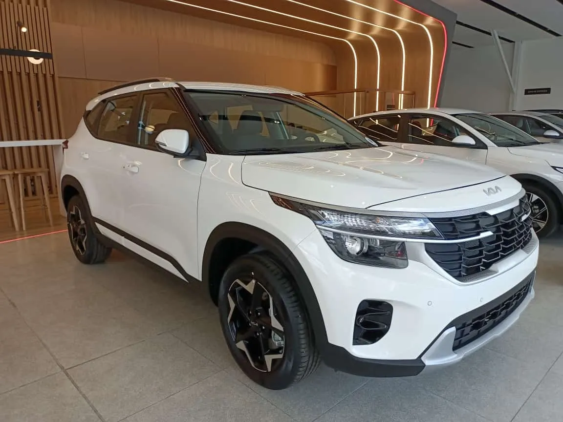 Kia Seltos Vibrant 2026 Blanco Bogotá