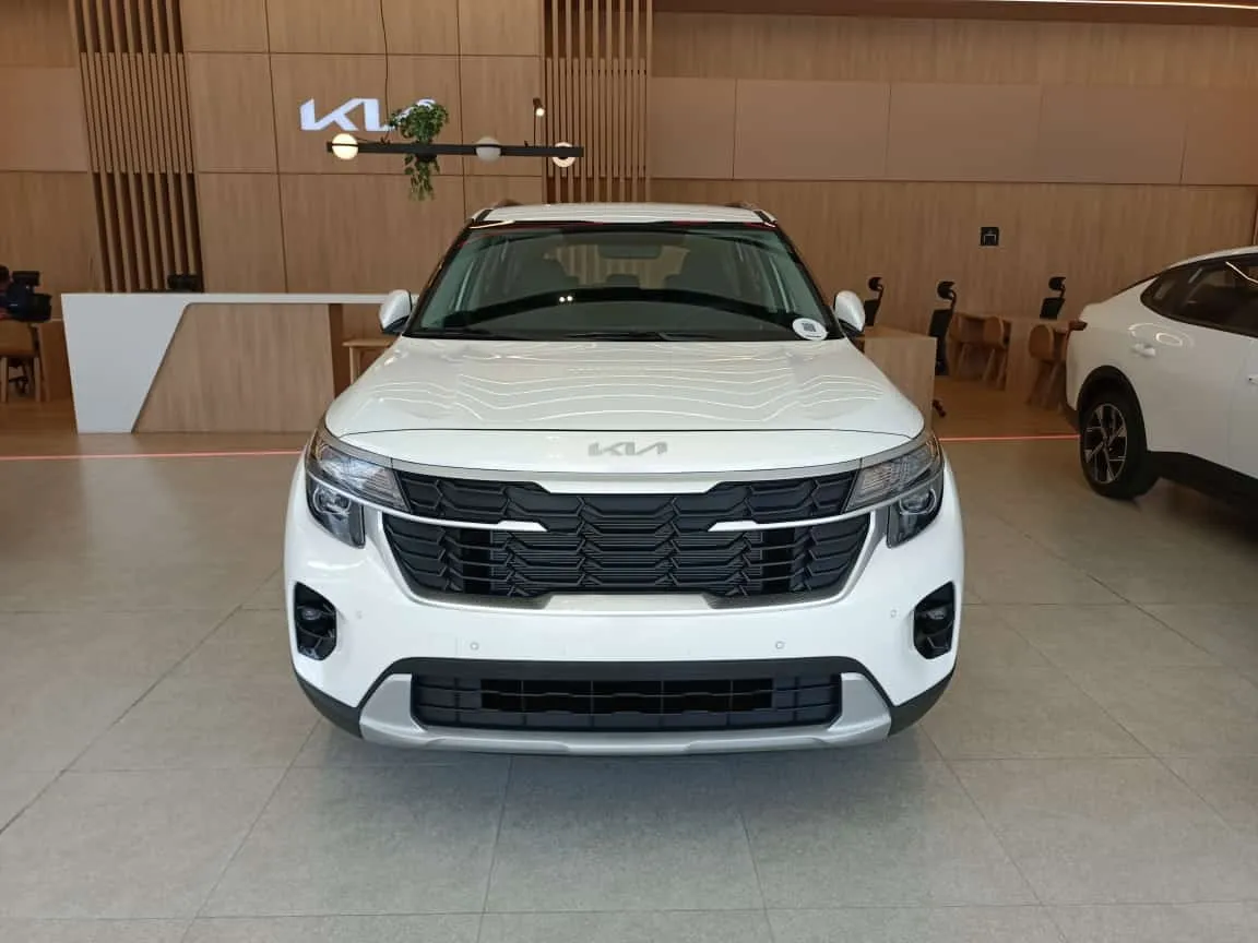 Kia Seltos Vibrant 2026 Blanco Bogotá