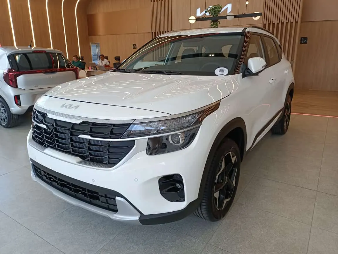 Kia Seltos Vibrant 2026 Blanco Bogotá