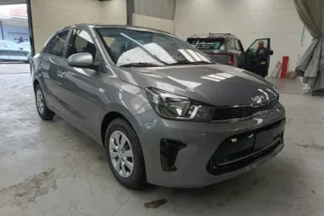 Kia Soluto Mt
