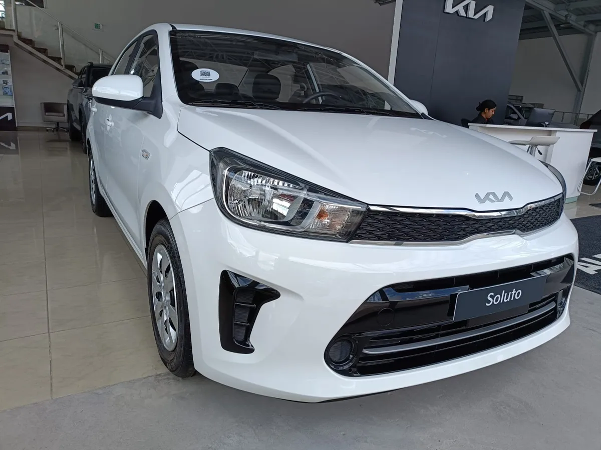 Kia Soluto 2026 Blanco Bogotá