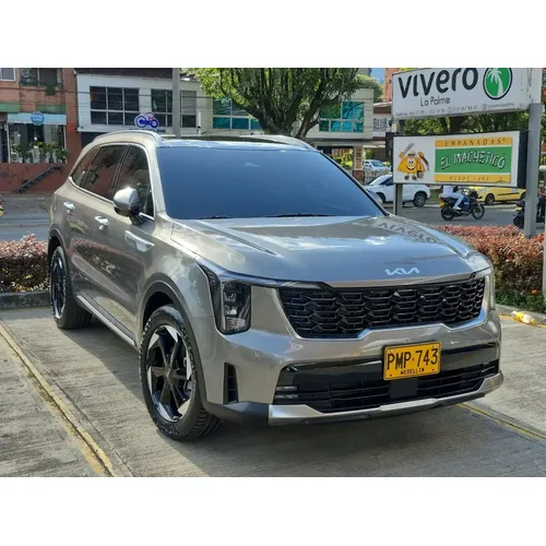 Kia Sorento 2025 Marrón Medellín
