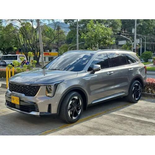 Kia Sorento 2025 Marrón Medellín