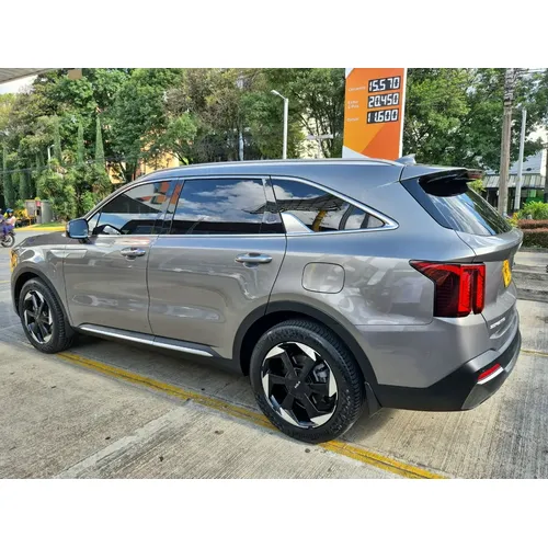 Kia Sorento 2025 Marrón Medellín
