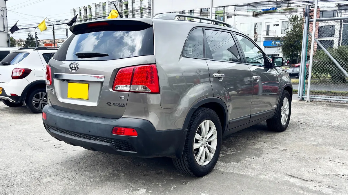 Kia Sorento EX 3.5 Automática 2012 Gris6