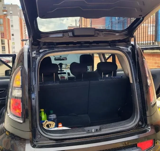 Kia Soul Automático 1.6 – 2011 Negro7