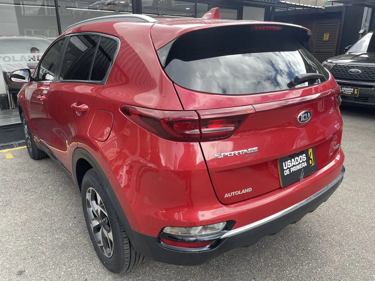 Kia Sportage Desire 2021 Rojo Bogotá