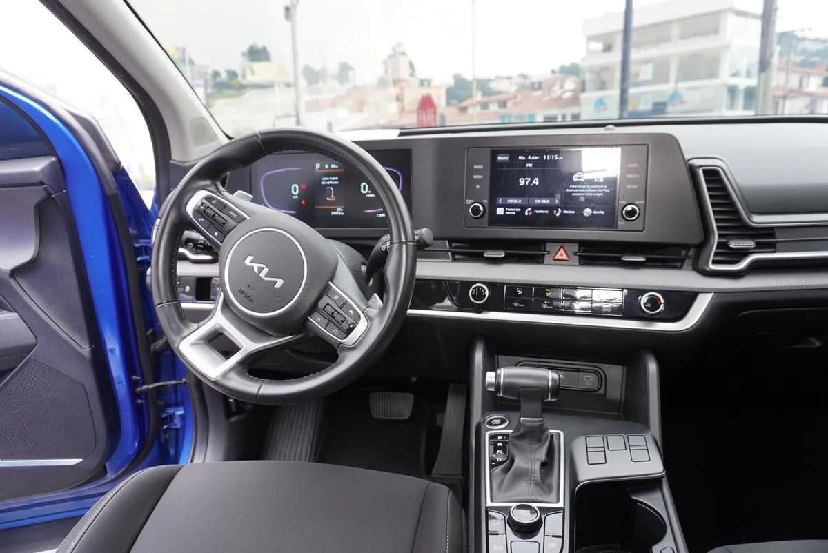 Kia Sportage 2.0 Vibrant At 4X2 Azul 2024