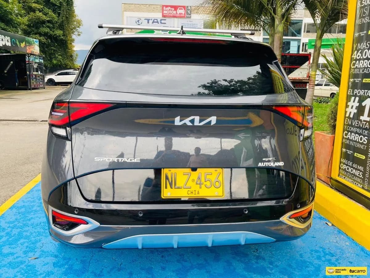 Kia Sportage 2023 2.0L Automática Azul