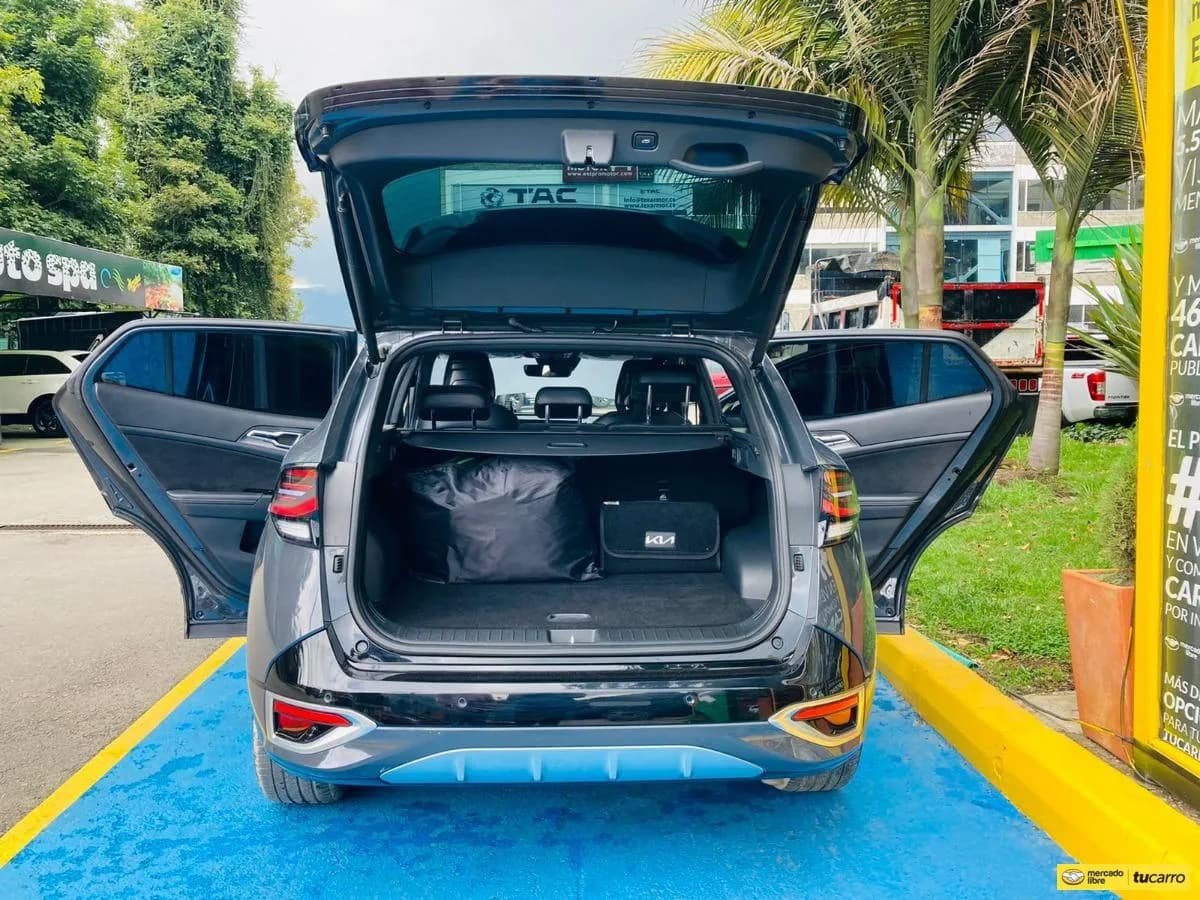 Kia Sportage 2023 2.0L Automática Azul