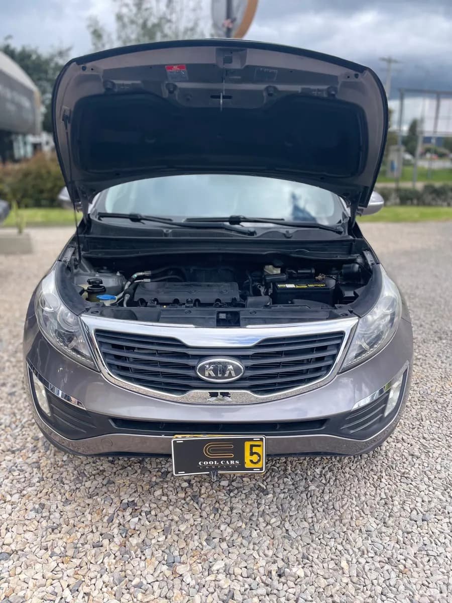 Kia Sportage Revolution 2.4 2013 Gris