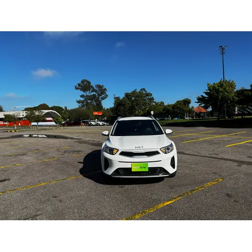 Kia Stonic 2025 Blanco Bogotá