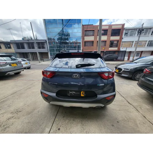 Kia Stonic 2022 Azul Bogotá