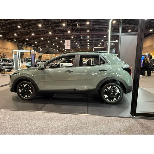 Kia Stonic 2026 Verde Bogotá