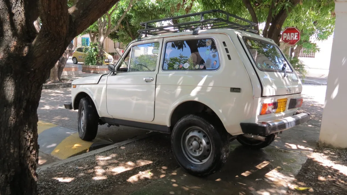 Lada Niva 1994 Beige Valledupar