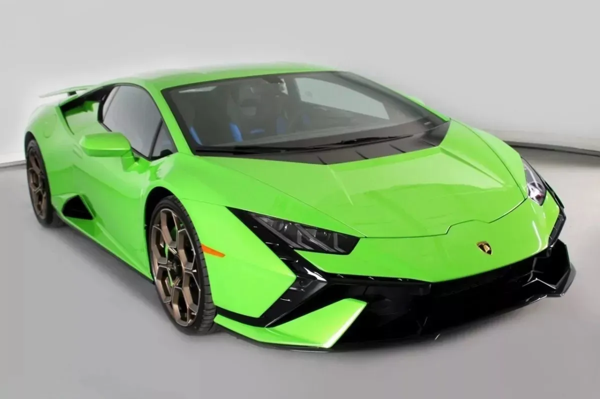 Lamborghini Huracán 2024 Verde Medellín