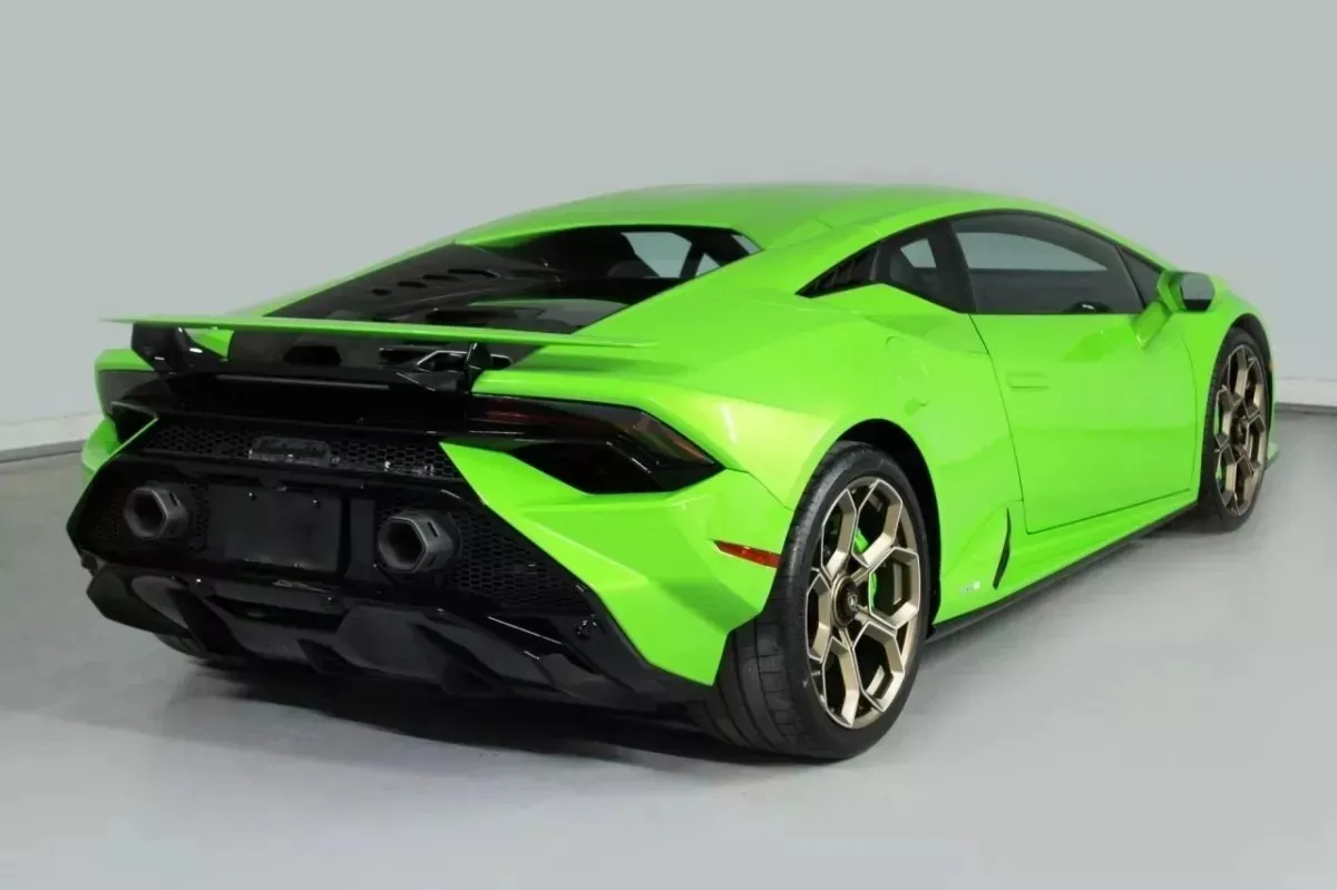 Lamborghini Huracán 2024 Verde Medellín