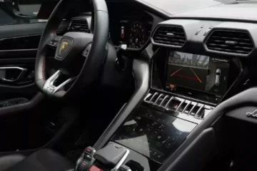 Lamborghini Urus 2024 Rojo9