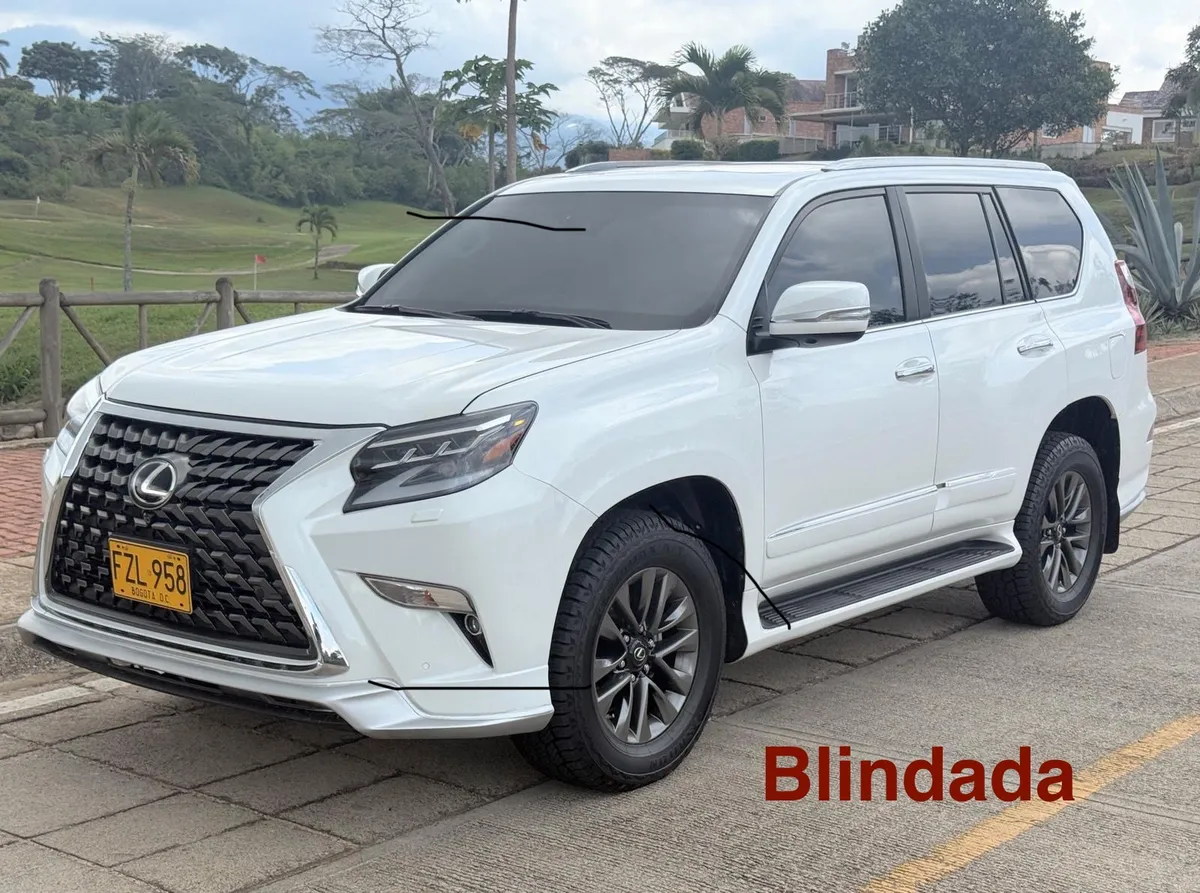 Lexus GX 460 2019 Blanco Bucaramanga