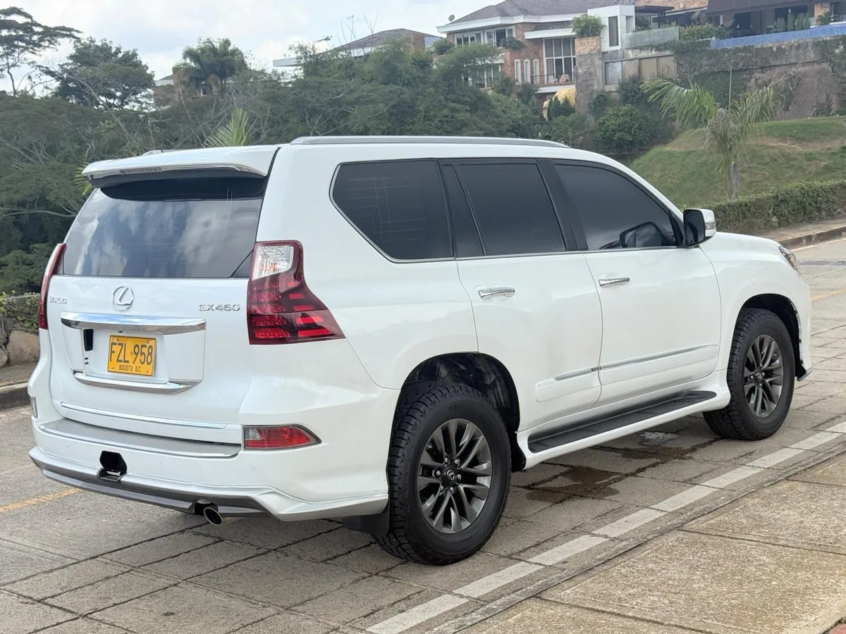 Lexus GX 460 2019 Blanco Bucaramanga