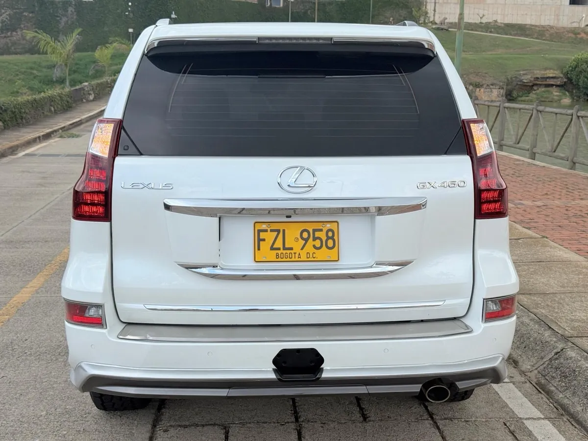 Lexus GX 460 2019 Blanco Bucaramanga