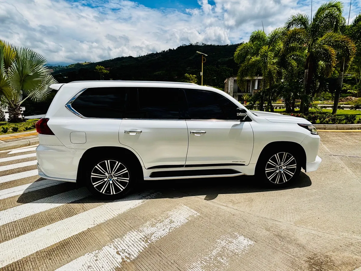 Lexus LX 570 S 2020 Blanco Floridablanca