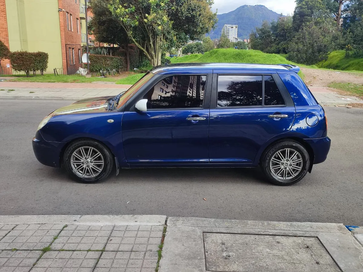 Lifan 320 2011 Azul Bogotá