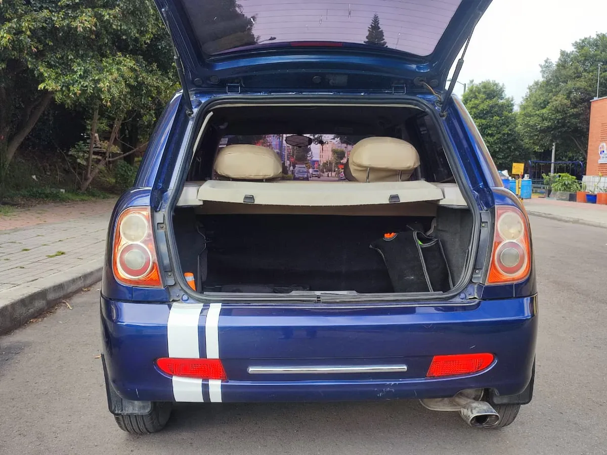 Lifan 320 2011 Azul Bogotá