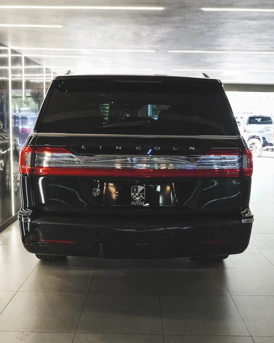 Lincoln Navigator 2020 Negro Medellín