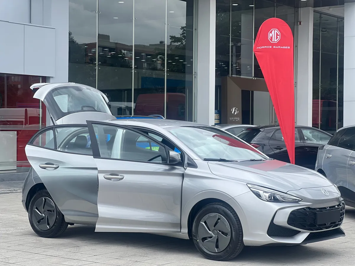 MG 2026 Plateado Bogotá