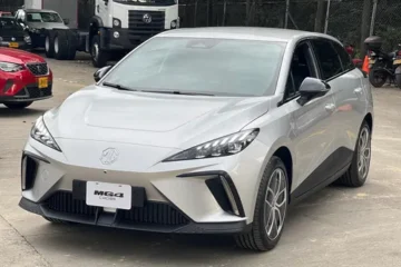 MG 4 Cross 0.0 Deluxe