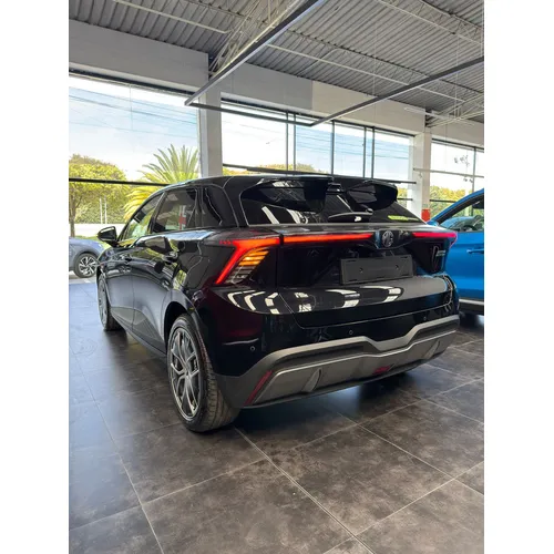 MG 4 Cross 2026 Negro Bogotá