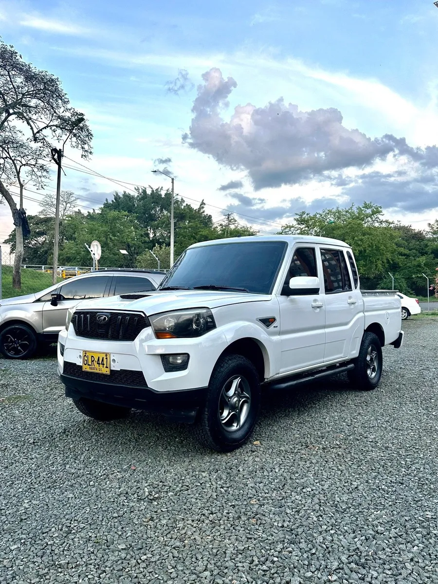 Mahindra Pik-Up 2019 Blanco Cali