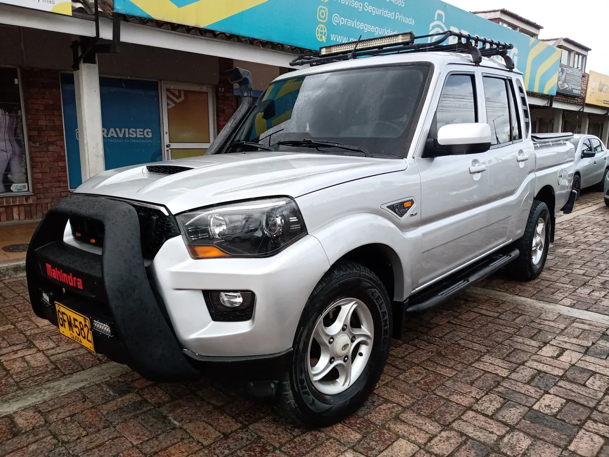 Mahindra Pik-Up 2019 Plateado Chía