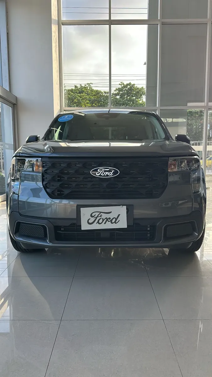 Ford Maverick 2025 Gris Barranquilla