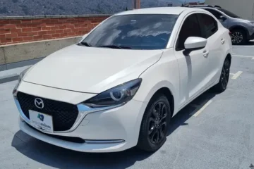 Mazda 2 1.5 Grand Touring Lx Sedan